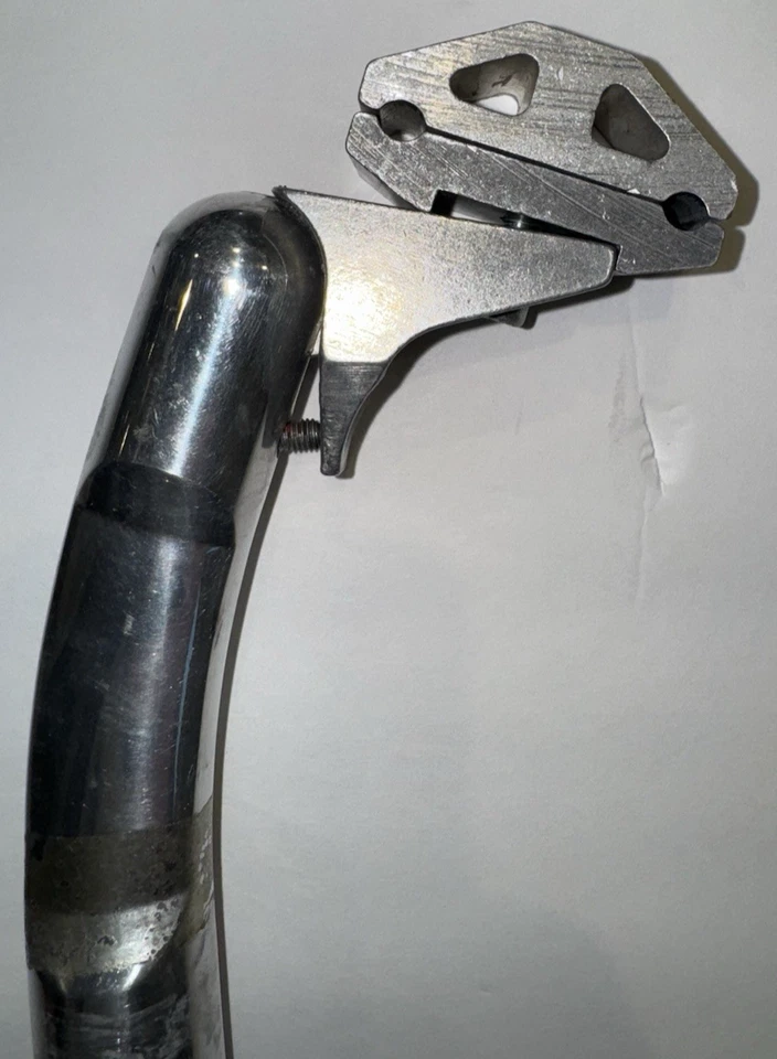 Vintage Profile Aero Pro SP Seatpost 27.2 Curved Layback w/ Micro Adjust - Image 3 of 4