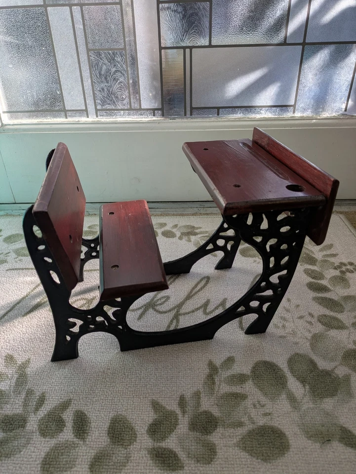 American Girl Doll Samantha's School Desk Pleasant Company Retired - Image 4 of 4