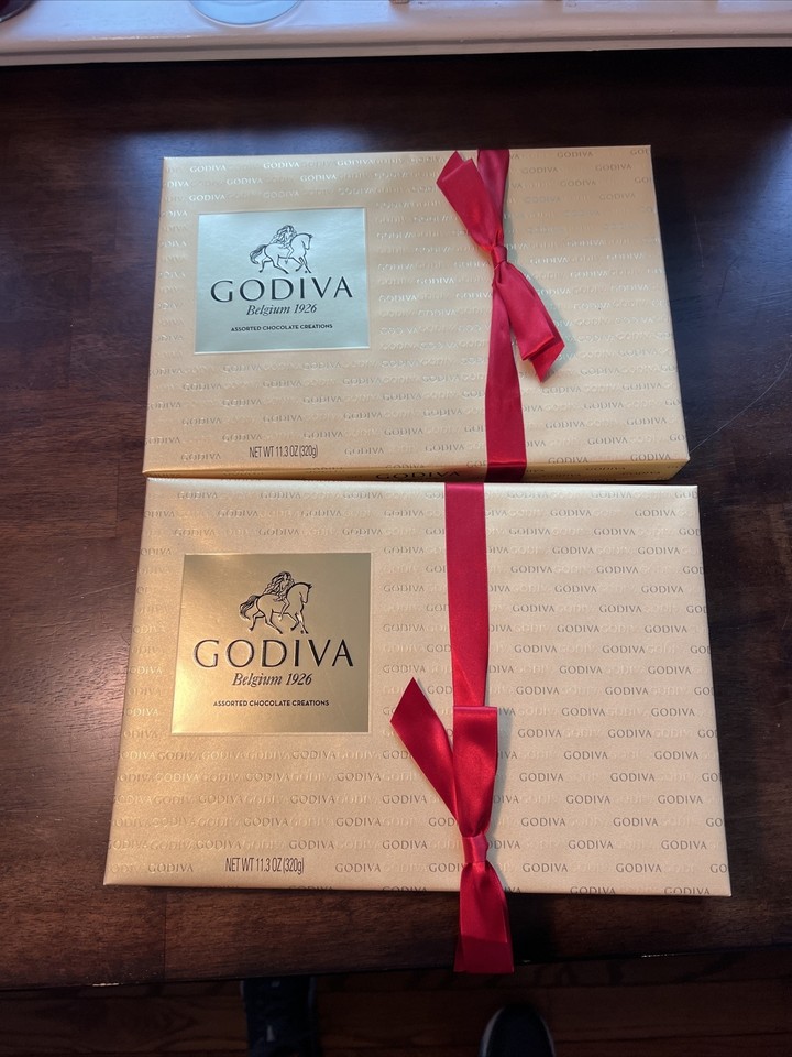 Godiva Belgium Goldmark Assorted Chocolate, 11.3 Ounce (27 Pieces) Gift