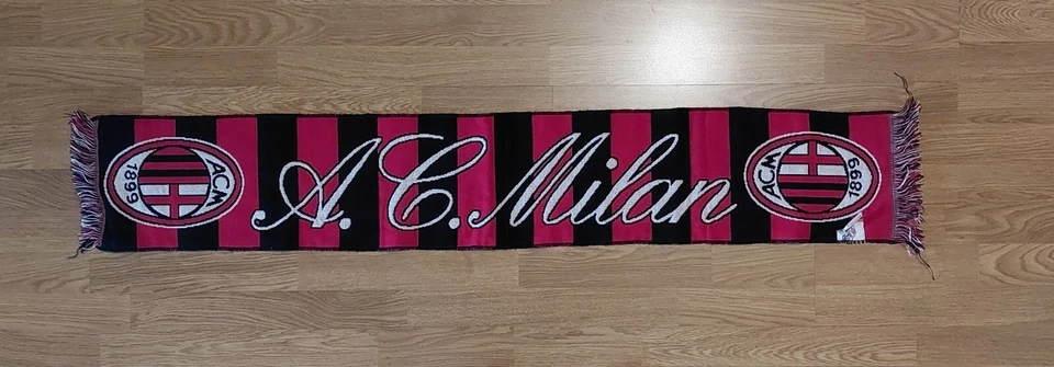 Écharpe AC Milan Officielle (Football Calcio) - Photo 1/2
