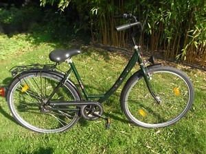 alpina altona m fahrradhelm mit visier Altona: Der ultimative Commuter-Helm & Koroyd Farbe:Ranger Green Liv Cycling | Die Ships Free