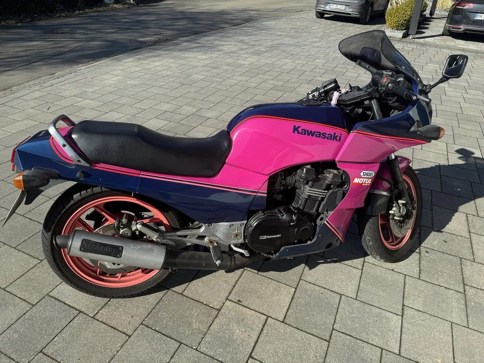 Kawasaki GPZ 750 R Bj. 1986 - Bild 4 von 4