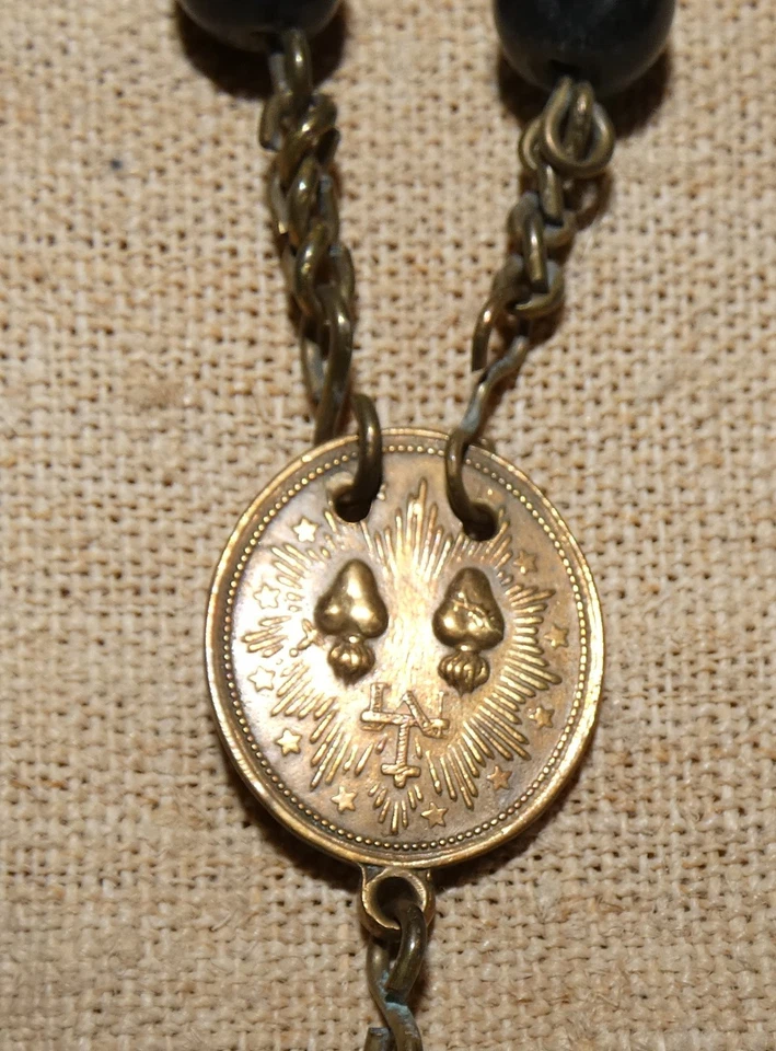 très grand chapelet ancien - Photo 3/4