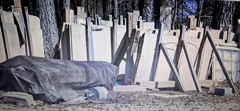 Tiny house stone cottage - Image 2