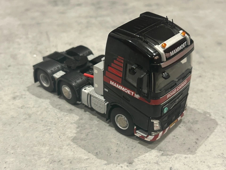 WSI 1:50 Mammoet Volvo FH04 6x4 - Immagine 2 di 2