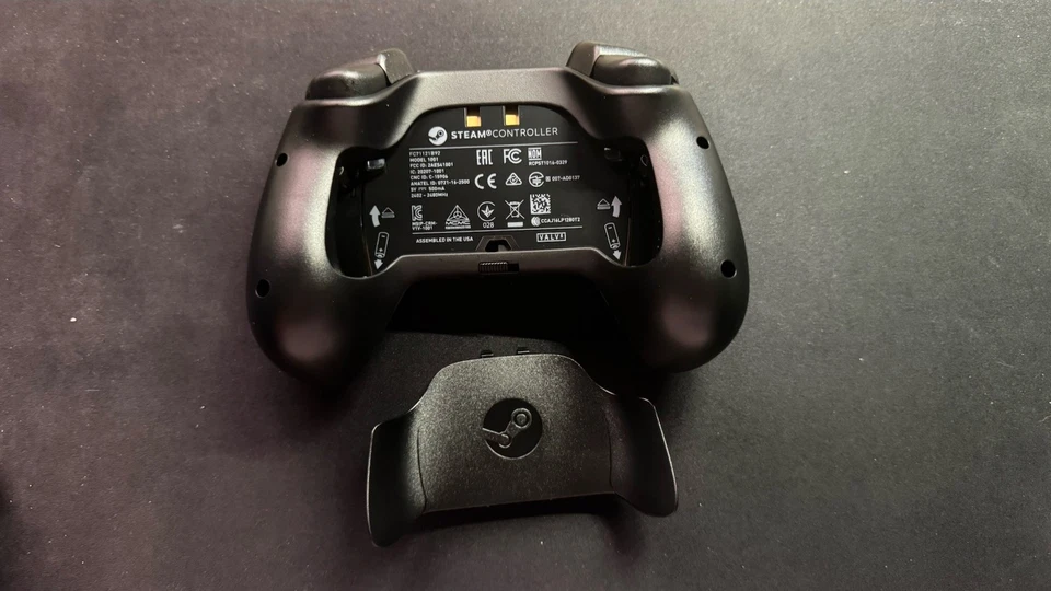 Steam Controller - Image 4 of 4