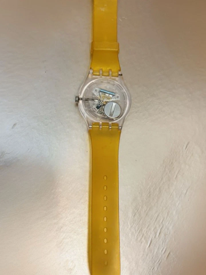 Reloj Swatch Random Ghost Jelly Banda Original - Funciona Batería Nueva Foto 4 de 4