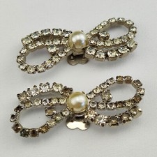 1940s Vintage Shoe Clips with a Clear Rhinestone Bow Tie and Pearl Bead Center -