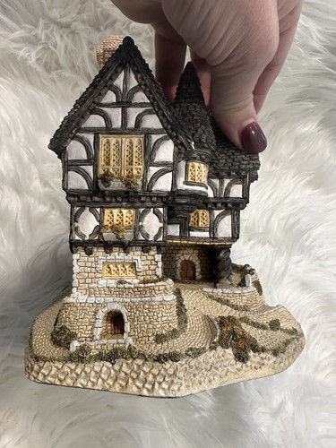 David Winter Falstaff Manor With Box and Paper Work 1986 Masterpiece #5340 - Picture 12 of 19