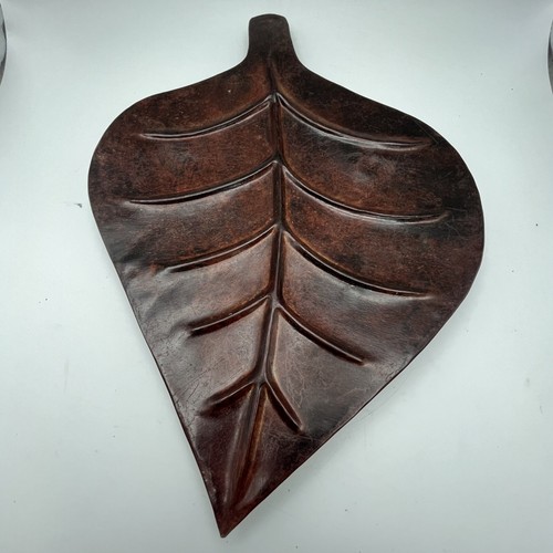 Metal Leaf Platter Bronze Tone Tray 3 Feet Trinket Plate Fall Decor Rustic 11.25 - Picture 3 of 10