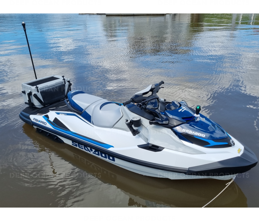 Navigation light and accessories rack for Sea-Doo Fish Pro Navigation light and accessories rack for Sea-Doo Fish Pro