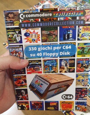 C64 : BUCH '' COMMODORE 64 COLLECTION 330 SPIELE 40 FLOPPY DISK '' 210 Seiten Farben