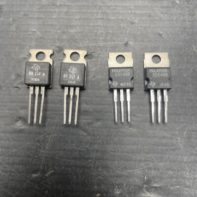 4 Stück Texas Instruments BD240A / B, Si-PNP Transistor, TO-220, NOS (KL25-24-3)