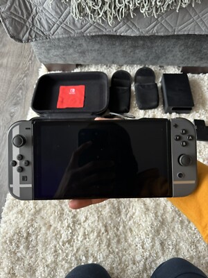 Nintendo Switch Super Smash Bros Ultimate Edition Console Bundle