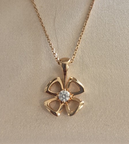 Bvlgari Fiorever Pendant Necklace 18K Rose Gold with Diamonds