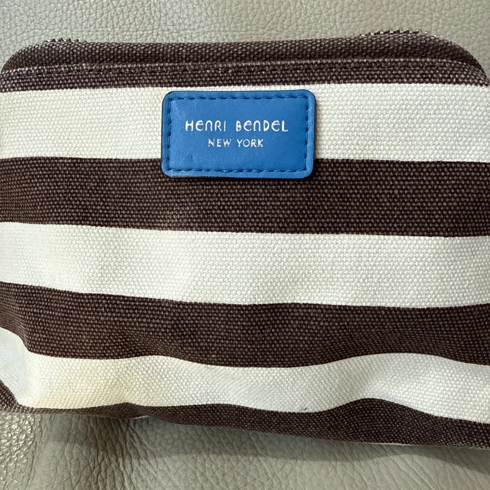 Estuche de maquillaje de lona a rayas marrón/crema HENRI BENDEL Foto 3 de 4