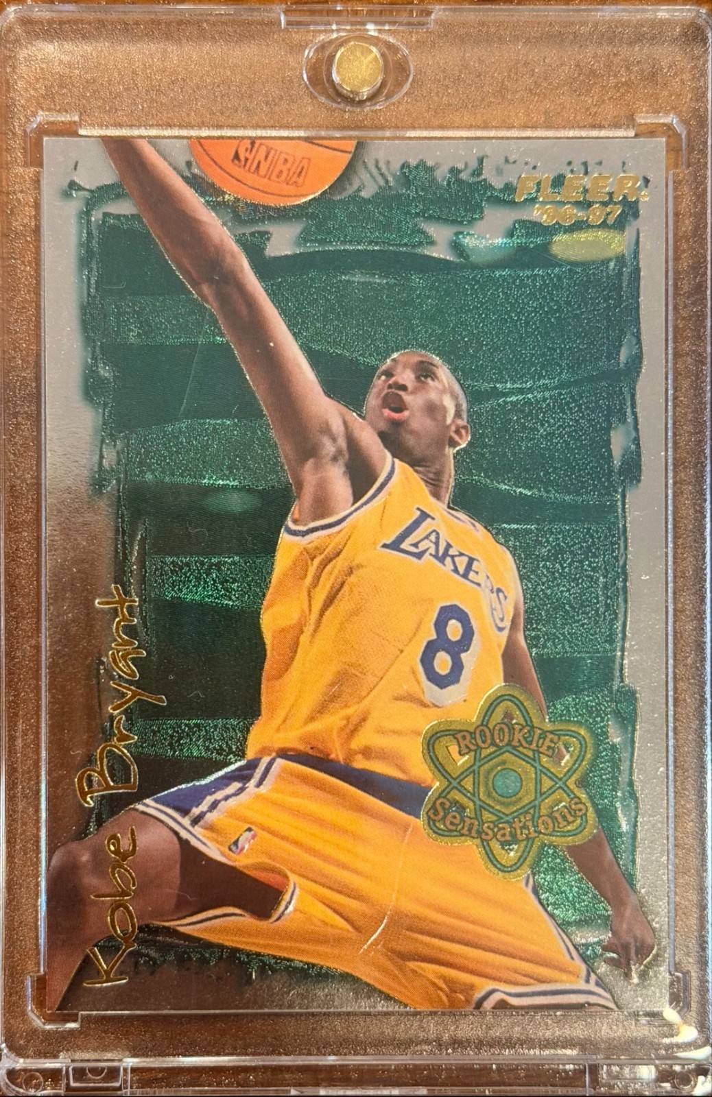 1996-97 Fleer - Rookie Sensations Kobe Bryant #3 (gradable)
