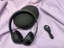 Beats by Dr. Dre Beats Solo3 Wireless On-Ear Headphones - Matte Black W/Case 