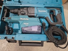 Makita HR2661 1" AVT Rotary Hammer, Accepts Sds-Plus Bits, Dust Extractor