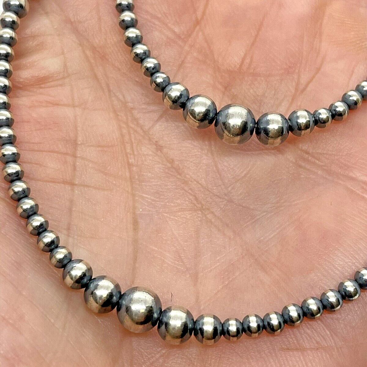 Fabulous Vintage Navajo 'Sea Of Pearl' Sterling Native American Jewelry Silver Necklace Old Fabulous Vintage Navajo 'Sea Of Pearl' Sterling Native American Jewelry Silver Necklace Old