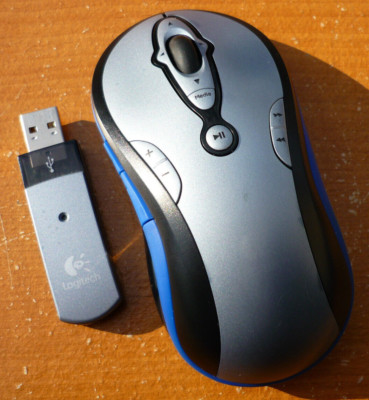 Logitech MediaPlay 11 Button Wireless Mouse /w Receiver #5 - Good Condition