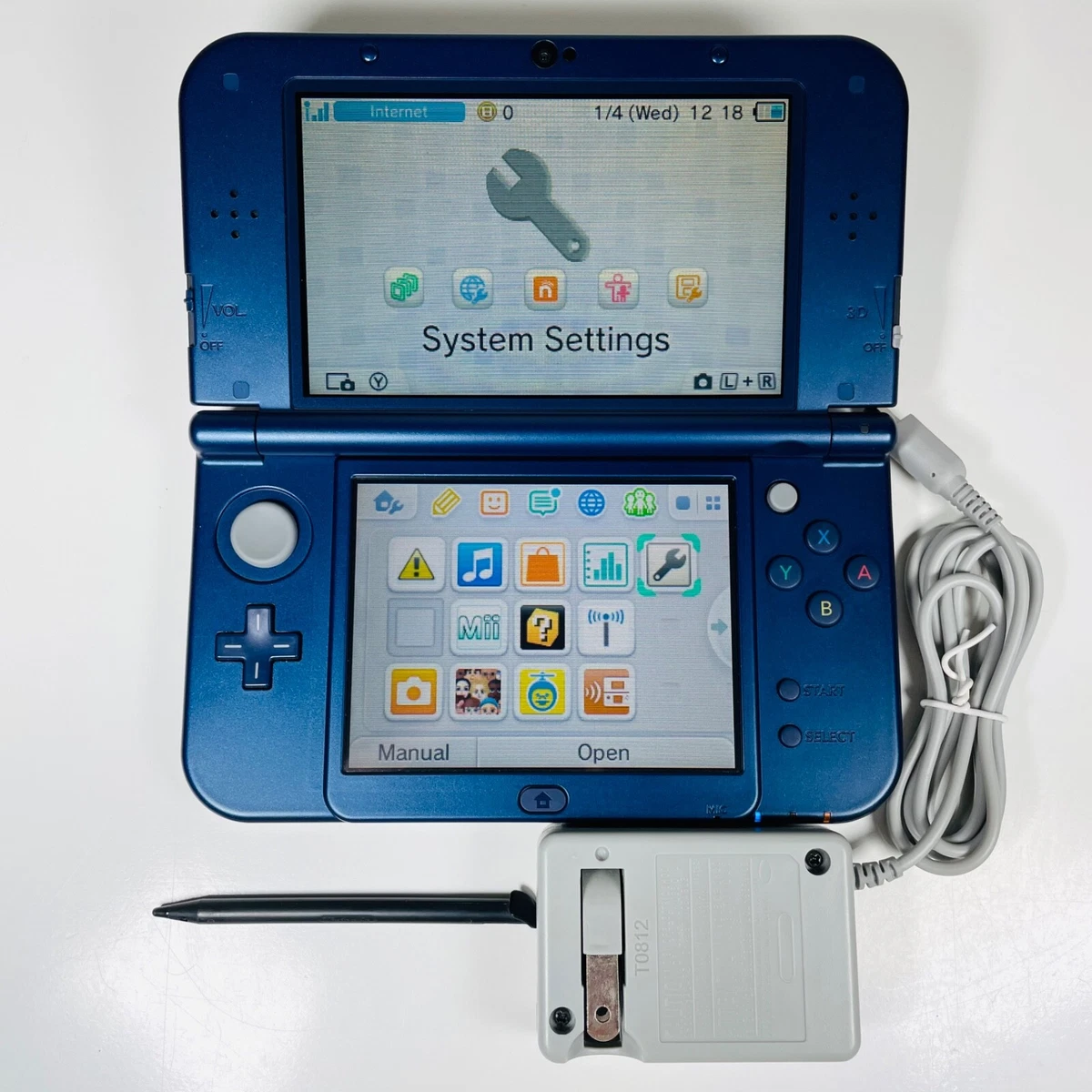 Nintendo 3DS XL Console - Blue