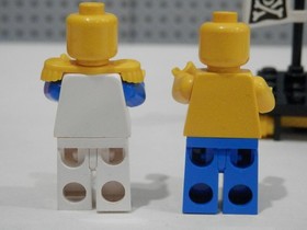 Lego Lot Pirates 1713 Shipwreked Pirate & 6245 Harbor Sentry Imperial Soldier