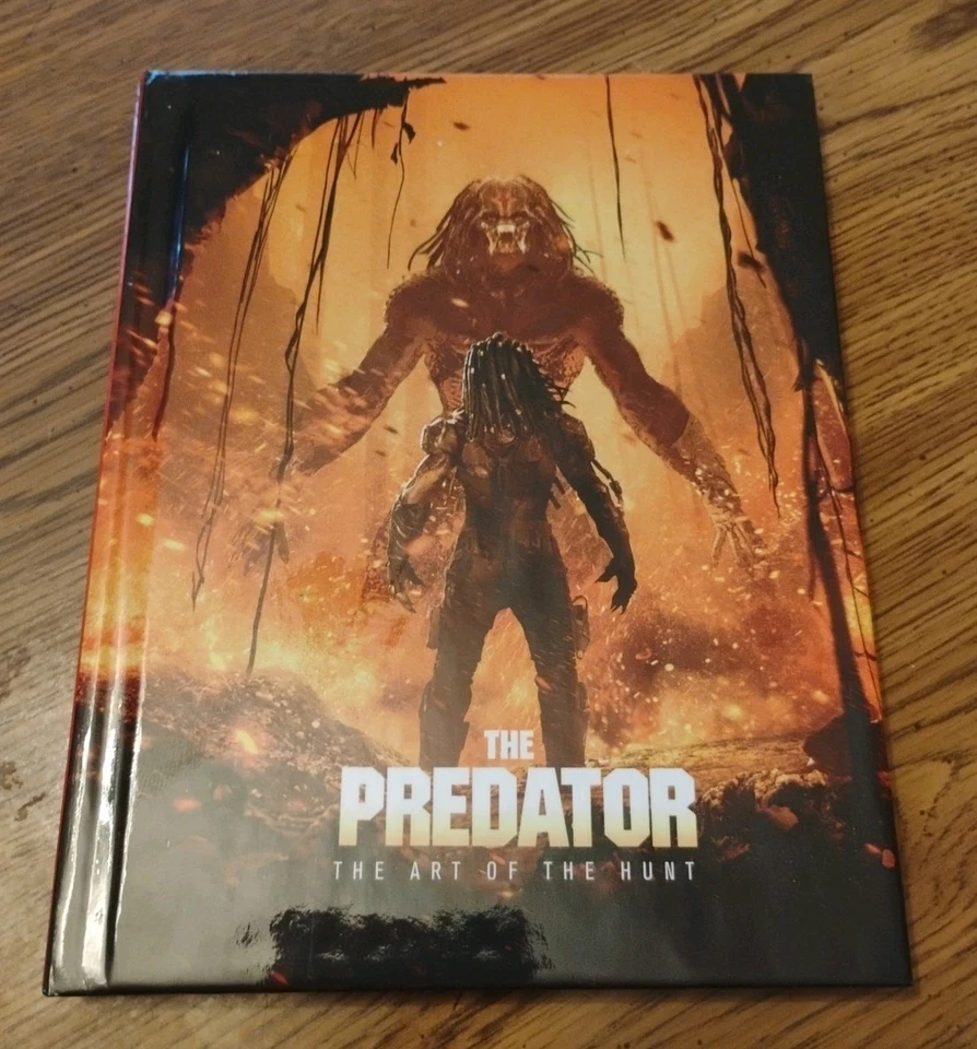 The Predator Limited Edition 36-Page Book Predator (Blu-Ray/DVD/Digital Code) - Image 3 of 4