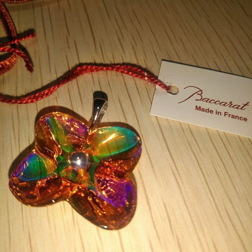 Baccarat pendant Hortensia Silver 925 Irise rainbow F/S from Japan - Picture 3 of 14