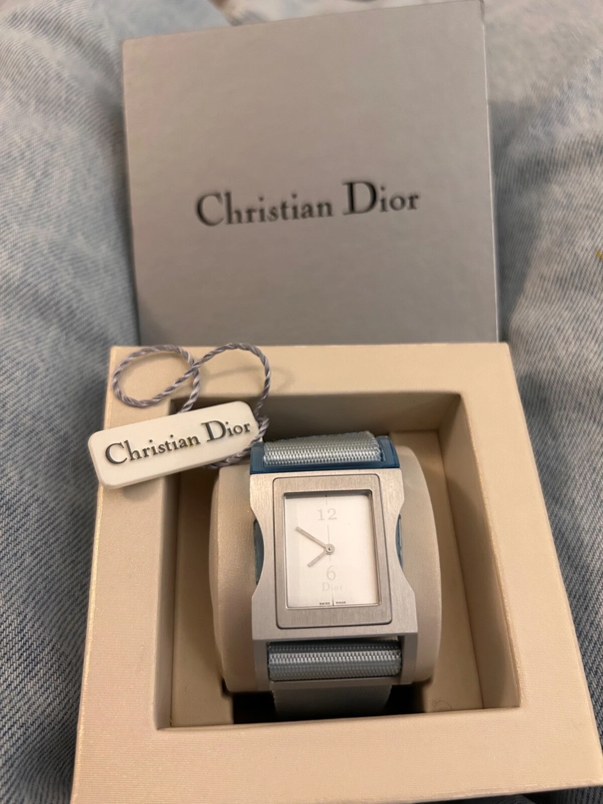 Montre Chrsitian Dior Modèle Aluminium D100 322