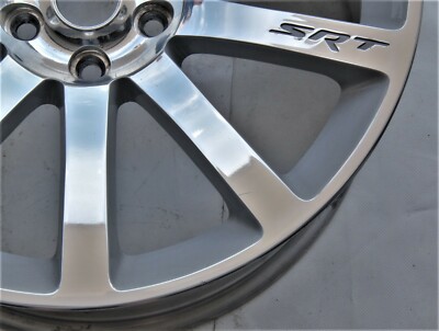 Chrysler 300/300C SRT8 純正ホイール 超希少！ Yahoo!オークション - 訳あり レア品 クライスラー 300/300C SRT8 純正