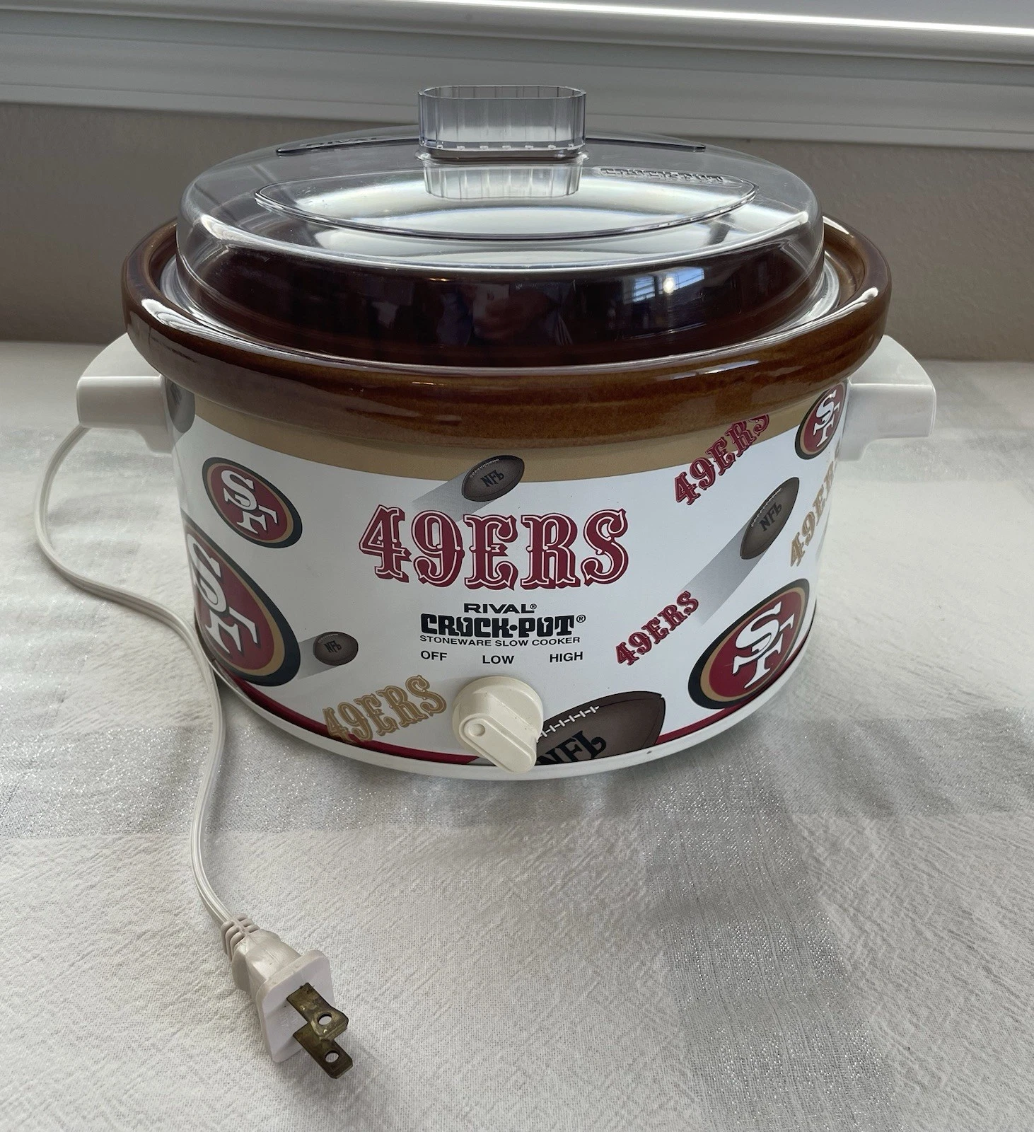 San Francisco 49ers NFL Slow Cooker Crock Pot Rival #3104 Works Dent Bottom