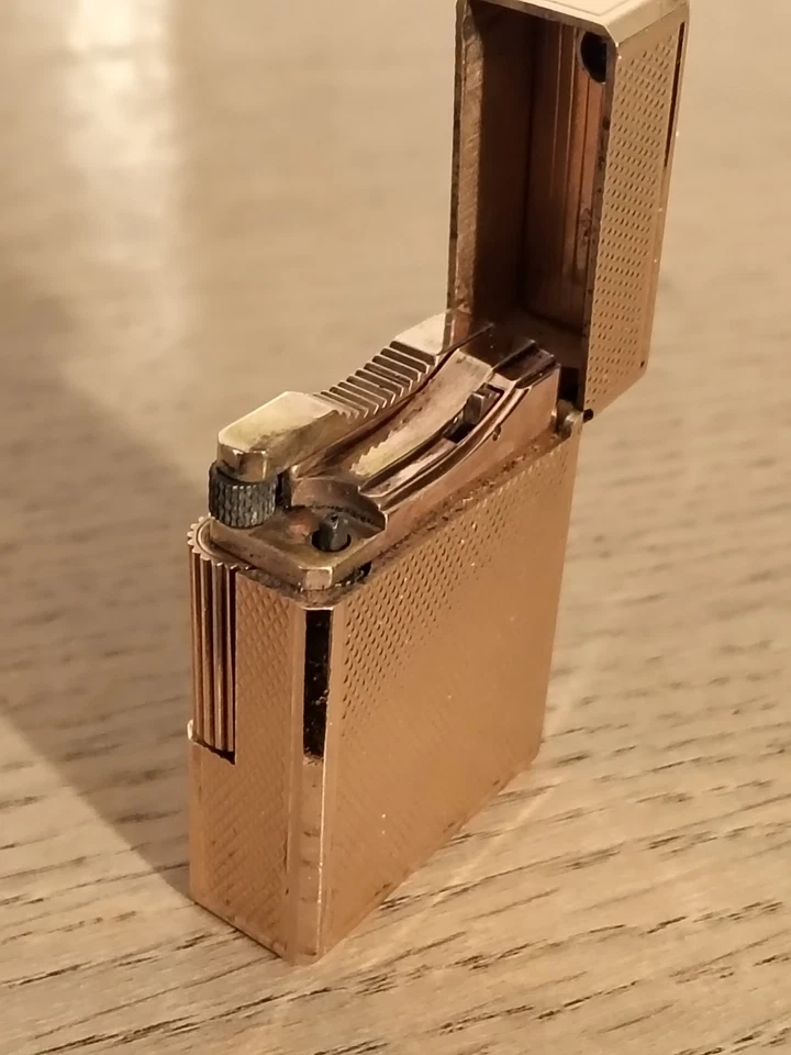 ACCENDINO DUPONT SMALL BS PLACCATO ORO 20mc. FUNZIONANTE REVISIONATO BUONO STATO - Immagine 3 di 4