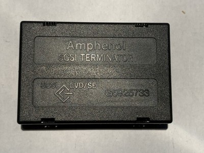 Computer Terminator SCSI-LVD/SE active internal HPDB-68F _ Amphenol G5925733