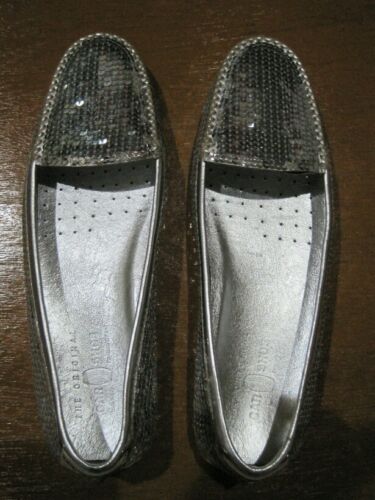 CAR SHOE by PRADA SEQUIN LOAFERS-SILVER,SIZE 8 / EU 39 - Picture 1 of 11