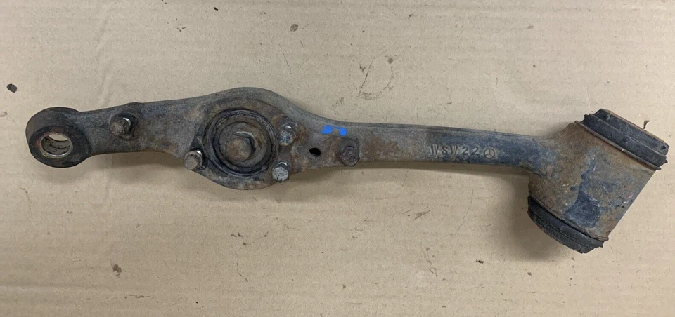 1989 Mercedes-Benz W126 300SE Front Left Lower Control Arm Foto 2 de 4