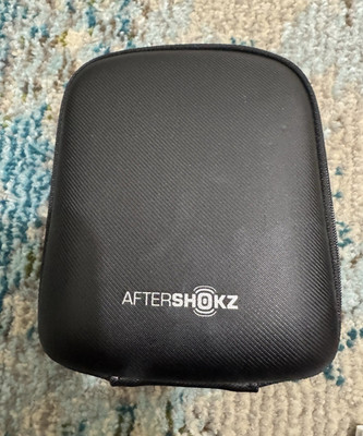 Aftershokz Trekz Titanium Knochenleitungskopfhörer, Bluetooth, Schwarz, PAK-MU0 