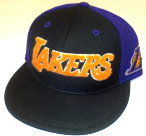Los Angeles Lakers Flat Brim FItted Adidas Hat - Size 7 1/8