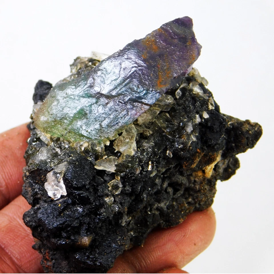 398 Cts Natural Fluorite Crystal on Matrix Mineral Specimen | Raw Healing Stone - Image 4 of 4