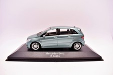 Minichamps Mercedes B Class Diecast Car Model 1:43 Green With Box