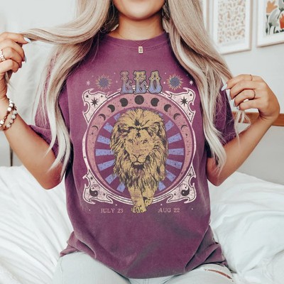 Leo Zodiac Vintage Comfort Tee Celestial Astrology Birthday Gift Shirt