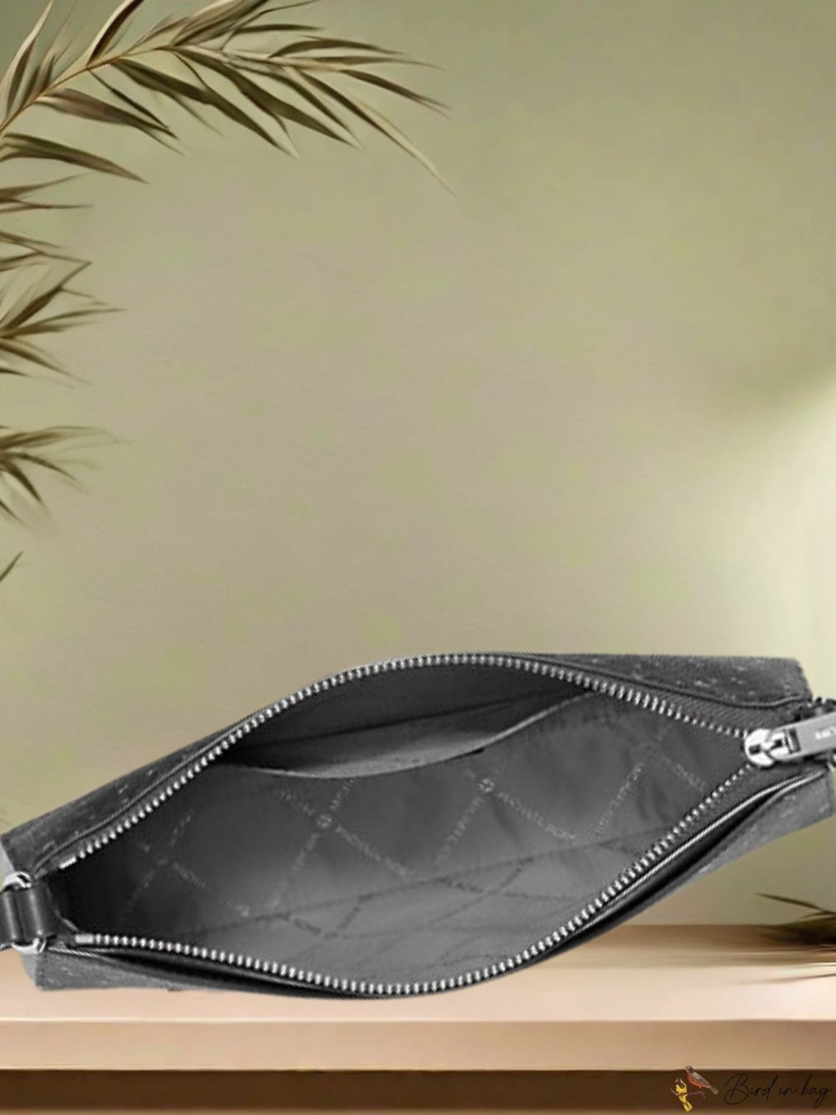 Michael Kors Arden Women Medium Black Shoulder Crossbody Purse Bag Messenger MK thumbnail 10