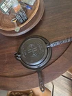 griswold cast iron waffle iron Number 8 885 E