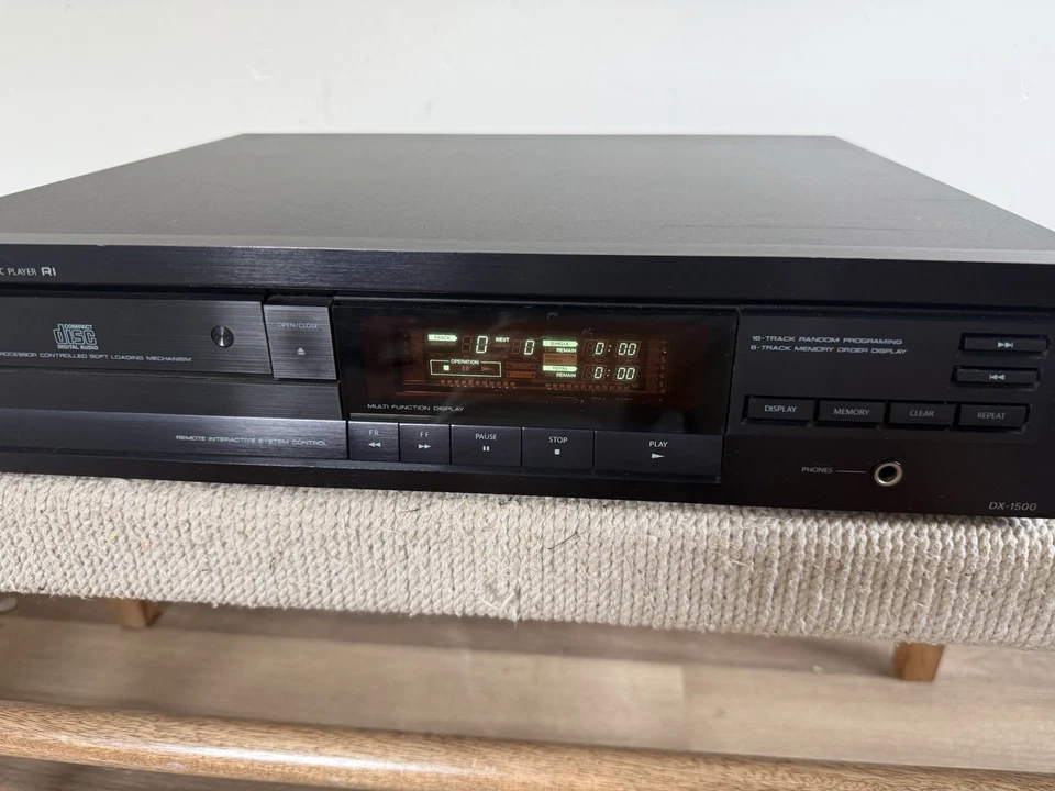 🍊Vintage 1988 Onkyo 5-Disc CD Compact Changer Player DX-1500 POWERS ON! - Image 3 of 4