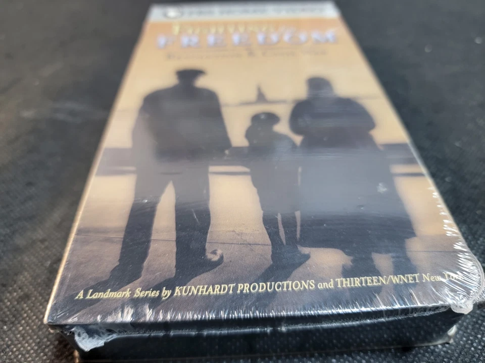 FIGHTING FOR FREEDOM (2003)  SEALED VHS TAPE  PBS VIDEO   CIVIL WAR ULTRA RARE - Image 3 of 4