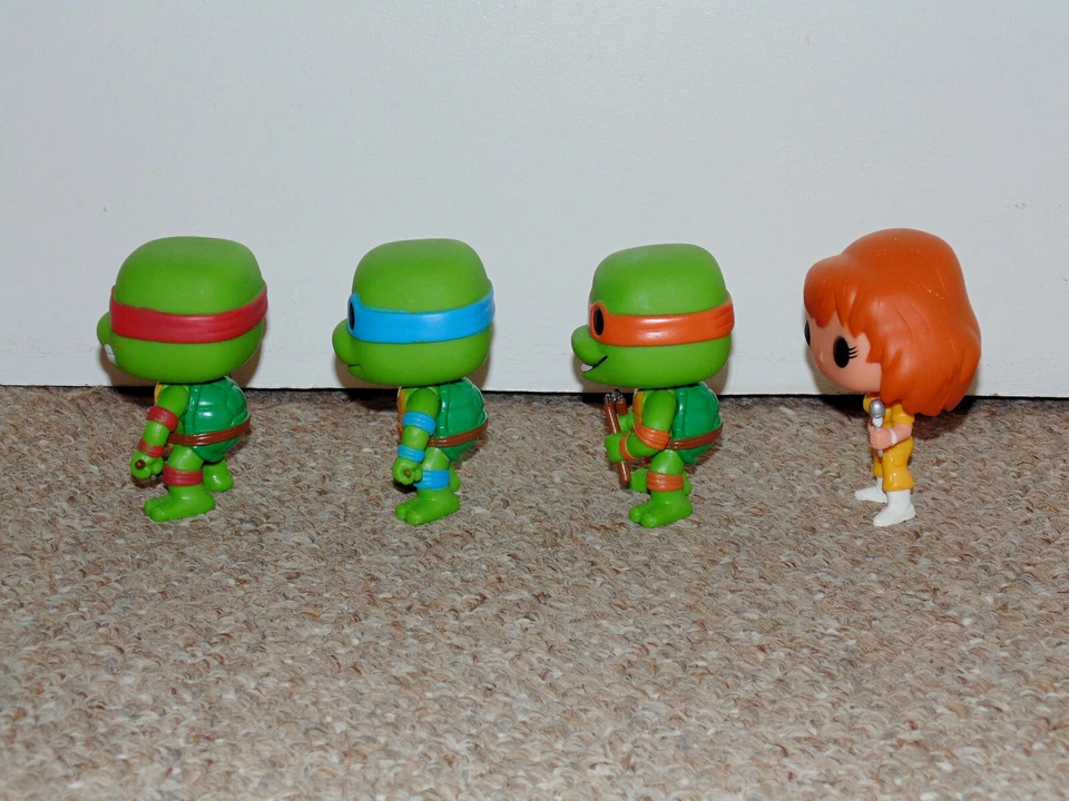 Funko Pop! Vinyl TMNT Ninja Turtles Lot of 4 Figures April O'Neil Raphael More Foto 2 de 4