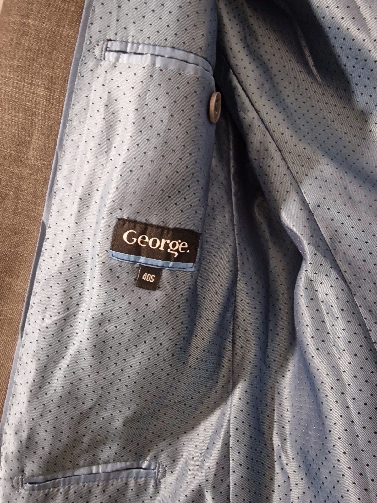 George (ASDA) Grey Suit Jacket. Size 40s. Used. In A Very Good Condition. image 5