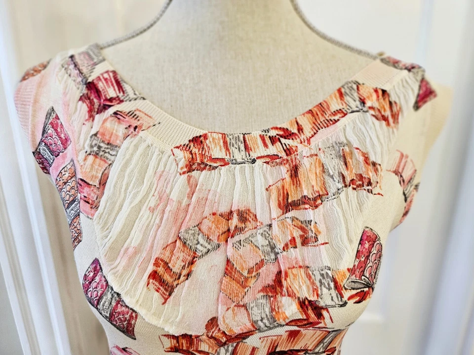 NUEVO CON ETIQUETAS $700 SALVATORE FERRAGAMO Top tejido seda beige/rosa/naranja estampado, pequeño Foto 4 de 4