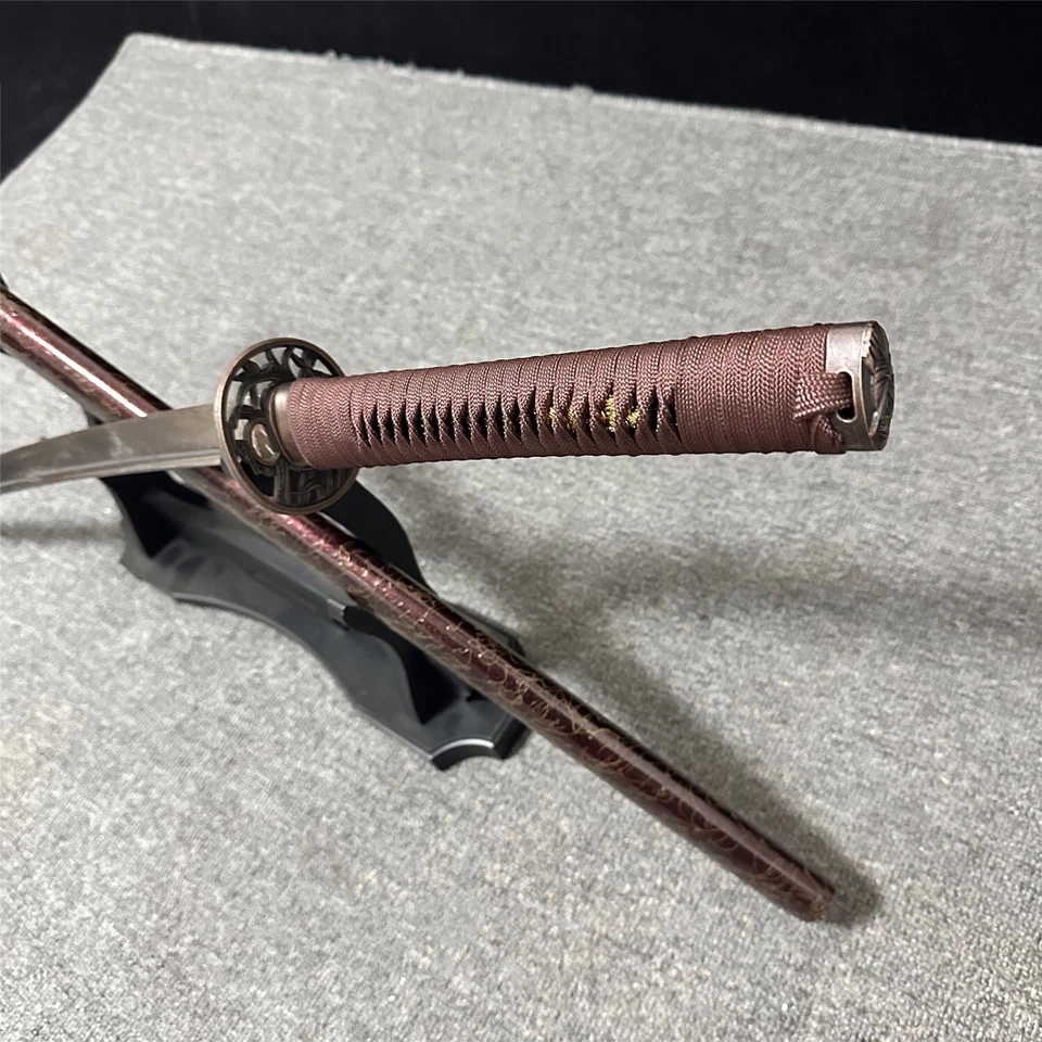 Handmade Katana 1095 Steel Razor Sharp Brown Saya Full Tang w/ Stand - Image 3 of 4