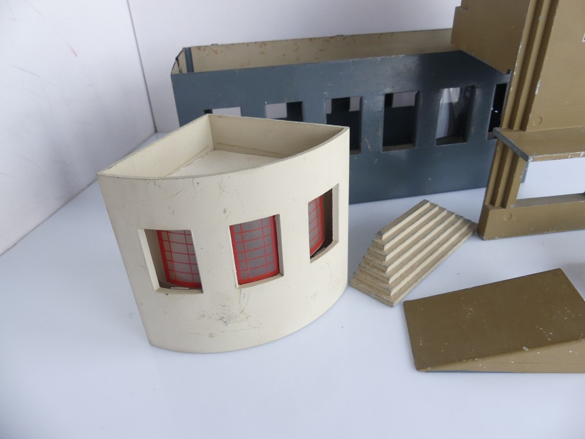 Maquette Trix HO - Portique En Métal Pour Réseau Ferroviaire